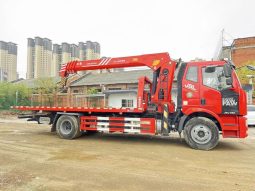 FAW TOW TRUCK WITH CRANE full
