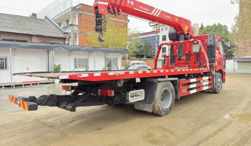 FAW TOW TRUCK WITH CRANE full