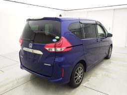 HONDA FREED full