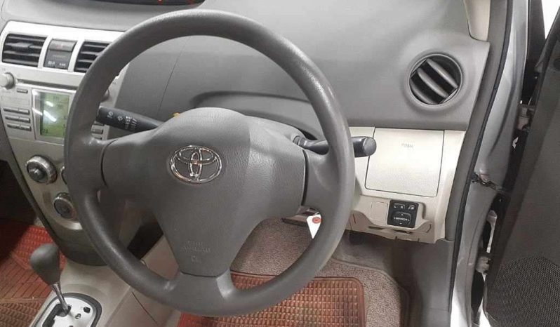 TOYOTA BELTA full