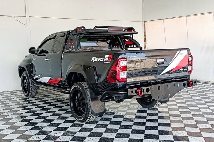 TOYOTA HILUX full