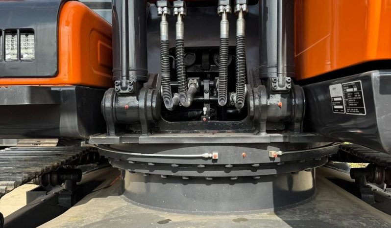 DEVELON EXCAVATOR full