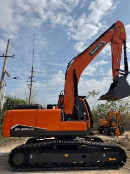 DEVELON EXCAVATOR full