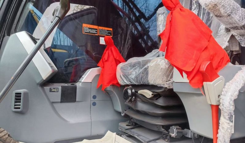 DOOSAN EXCAVATOR full