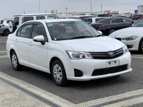 TOYOTA AXIO