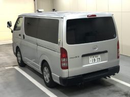 TOYOTA HIACE full