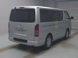 TOYOTA HIACE full