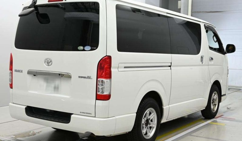 TOYOTA HIACE full