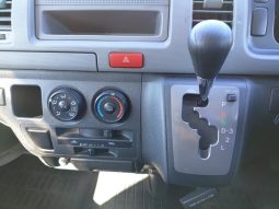 TOYOTA HIACE full