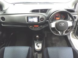 TOYOTA VITZ full