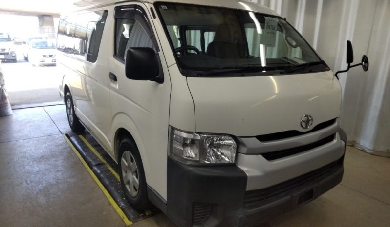 TOYOTA HIACE full