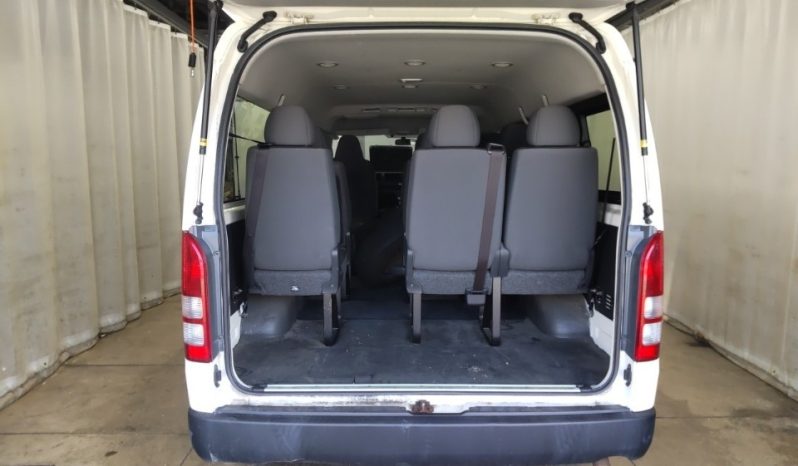 TOYOTA HIACE full