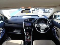 TOYOTA PREMIO full