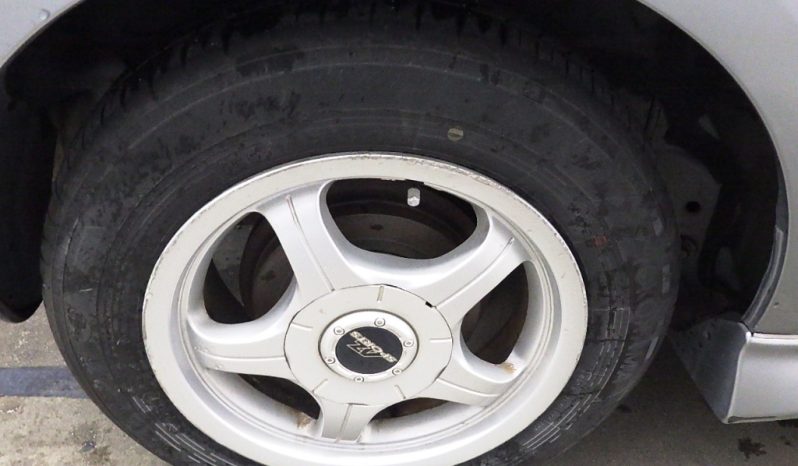 TOYOTA VITZ full