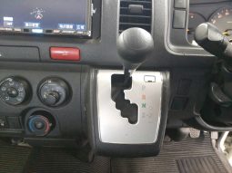 TOYOTA HIACE full