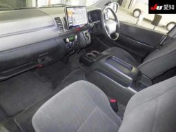 TOYOTA HIACE full