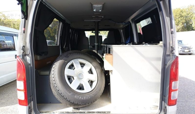 TOYOTA HIACE full