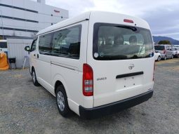 TOYOTA HIACE full