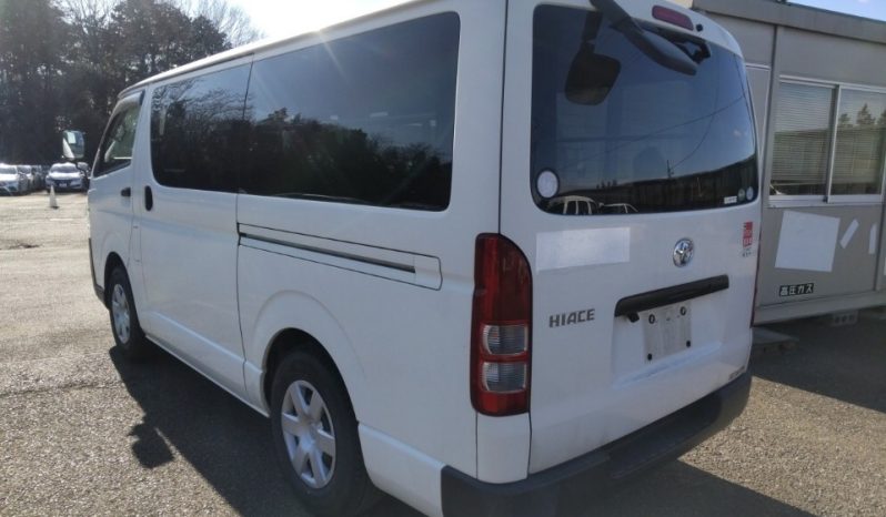 TOYOTA HIACE full