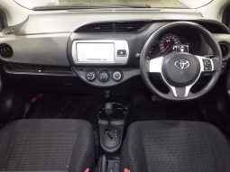 TOYOTA VITZ full