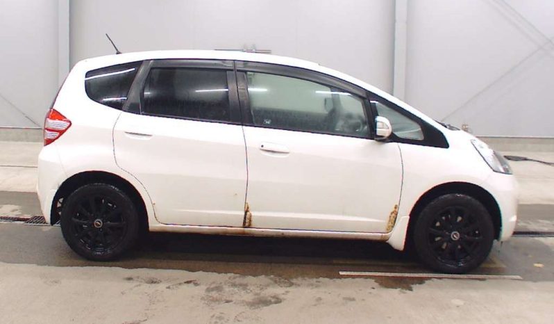 TOYOTA FIT full