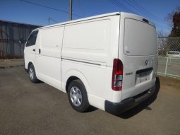 TOYOTA HIACE full