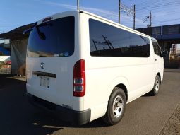 TOYOTA HIACE full