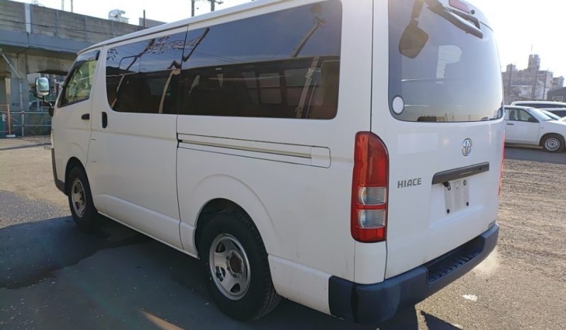 TOYOTA HIACE full