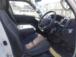 TOYOTA HIACE full