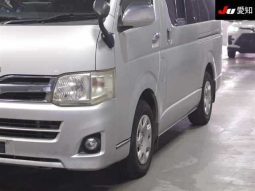 TOYOTA HIACE full