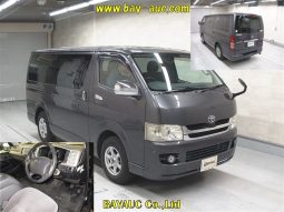 TOYOTA HIACE full