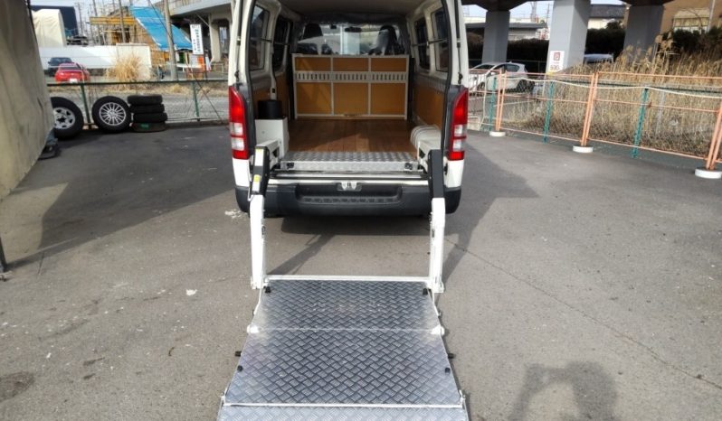 TOYOTA HIACE full