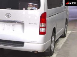 TOYOTA HIACE full