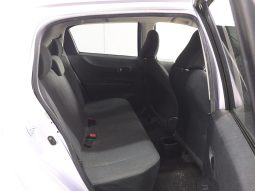TOYOTA VITZ full