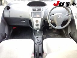 TOYOTA VITZ full
