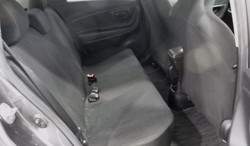 TOYOTA VITZ full