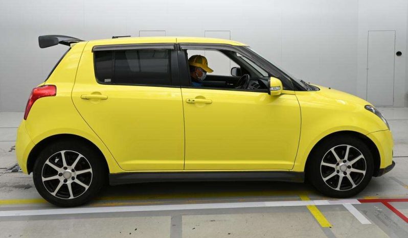 SUZUKI SWIFT full