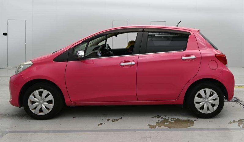 TOYOTA VITZ full