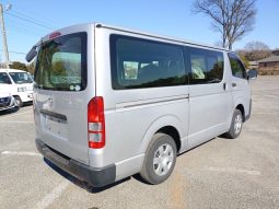TOYOTA HIACE full