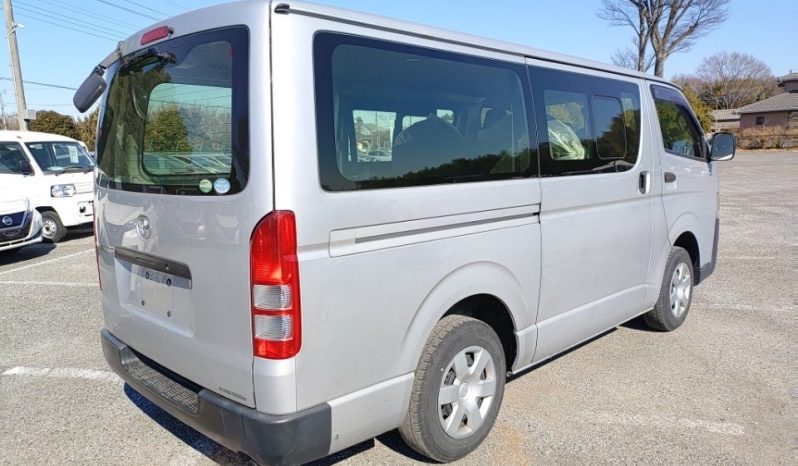 TOYOTA HIACE full