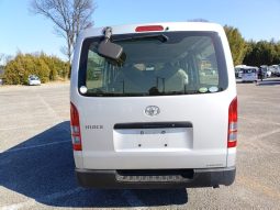 TOYOTA HIACE full
