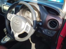 TOYOTA VITZ full
