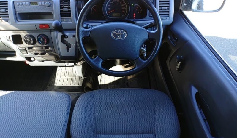 TOYOTA HIACE full