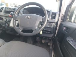 TOYOTA HIACE full