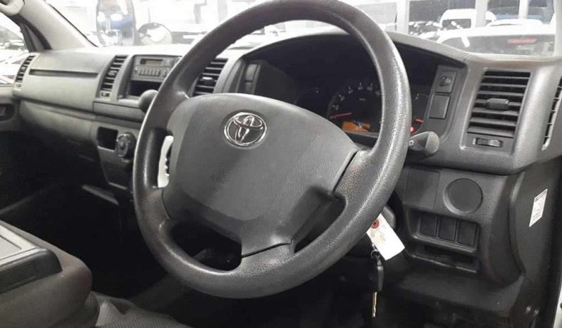 TOYOTA HIACE full