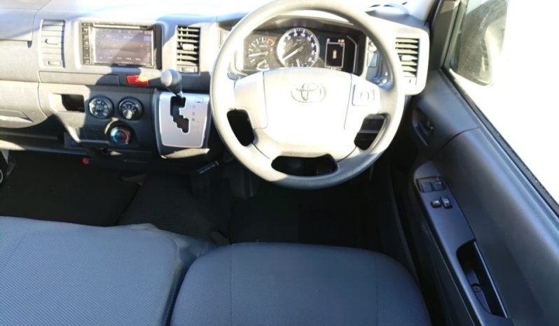 TOYOTA HIACE full