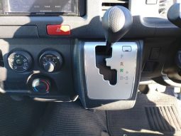 TOYOTA HIACE full