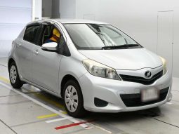 TOYOTA VITZ full