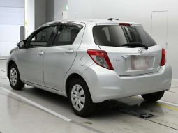 TOYOTA VITZ full