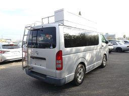 TOYOTA HIACE full